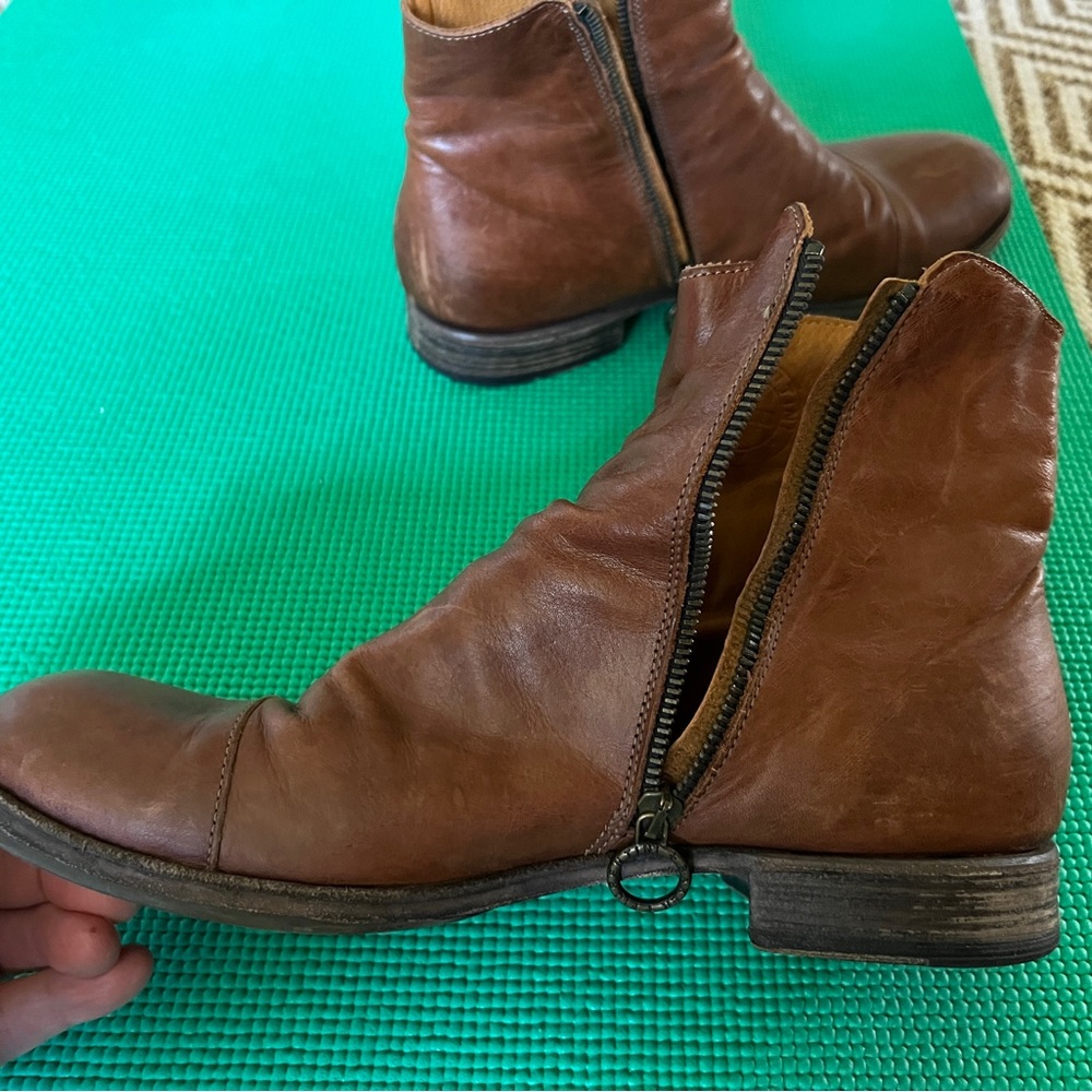 Men’s Brown Saddle Leather Fiorentini and Baker Boots - size 10/43